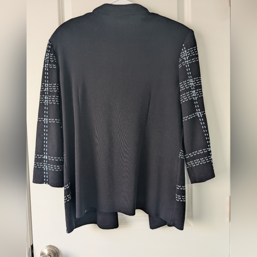 Misook, Women's Size Medium, Black, 3/4 Sleeve‎ Plaid Cardigan, Retro - Picture 3 of 12